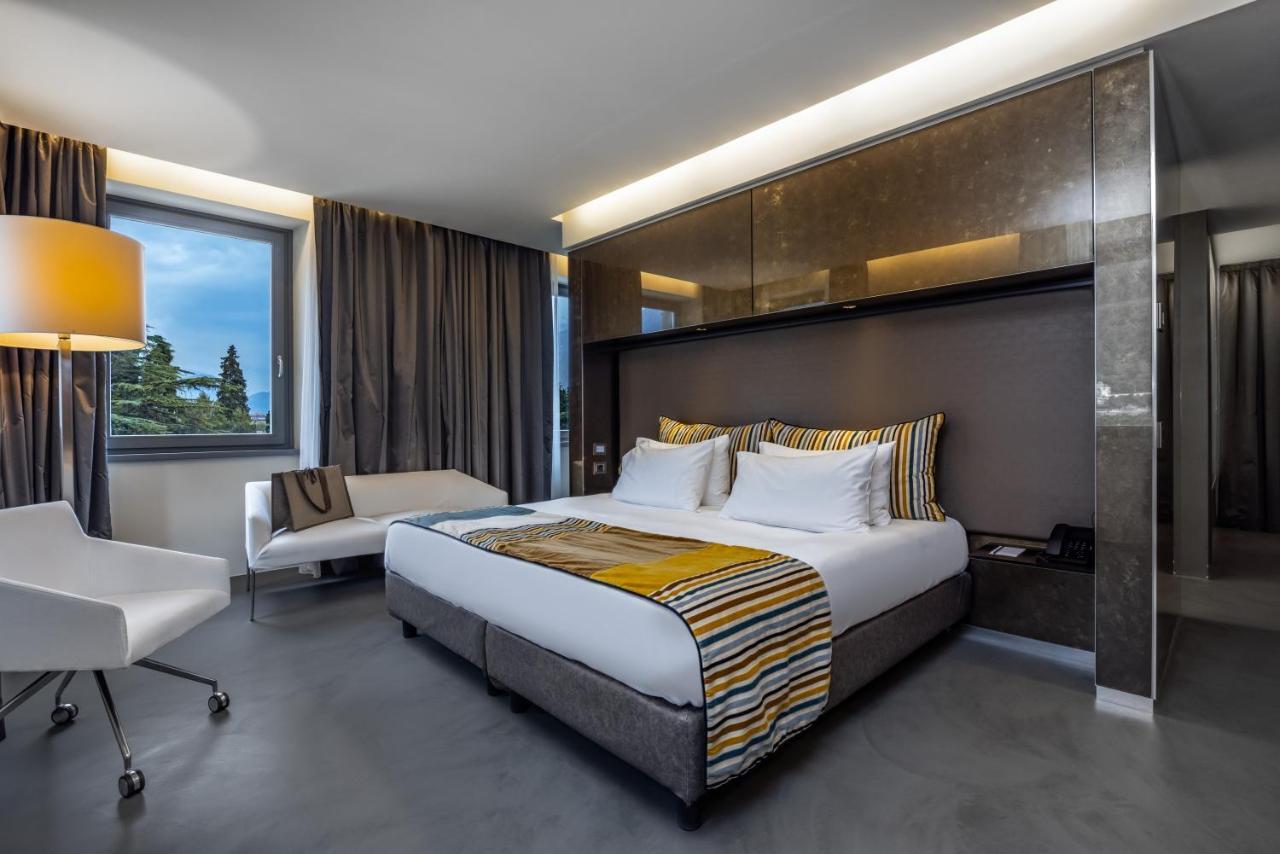 Lido Palace - The Leading Hotels Of The World Riva del Garda Ngoại thất bức ảnh