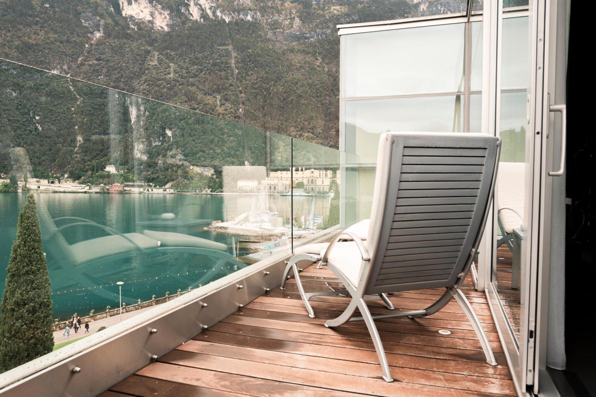 Lido Palace - The Leading Hotels Of The World Riva del Garda Ngoại thất bức ảnh